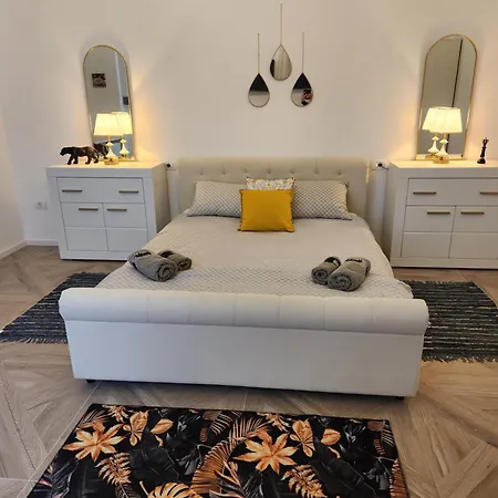Apartment Ultra Panoramic Cu Balcon *