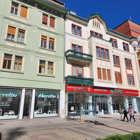Ultra Panoramic Cu Balcon
